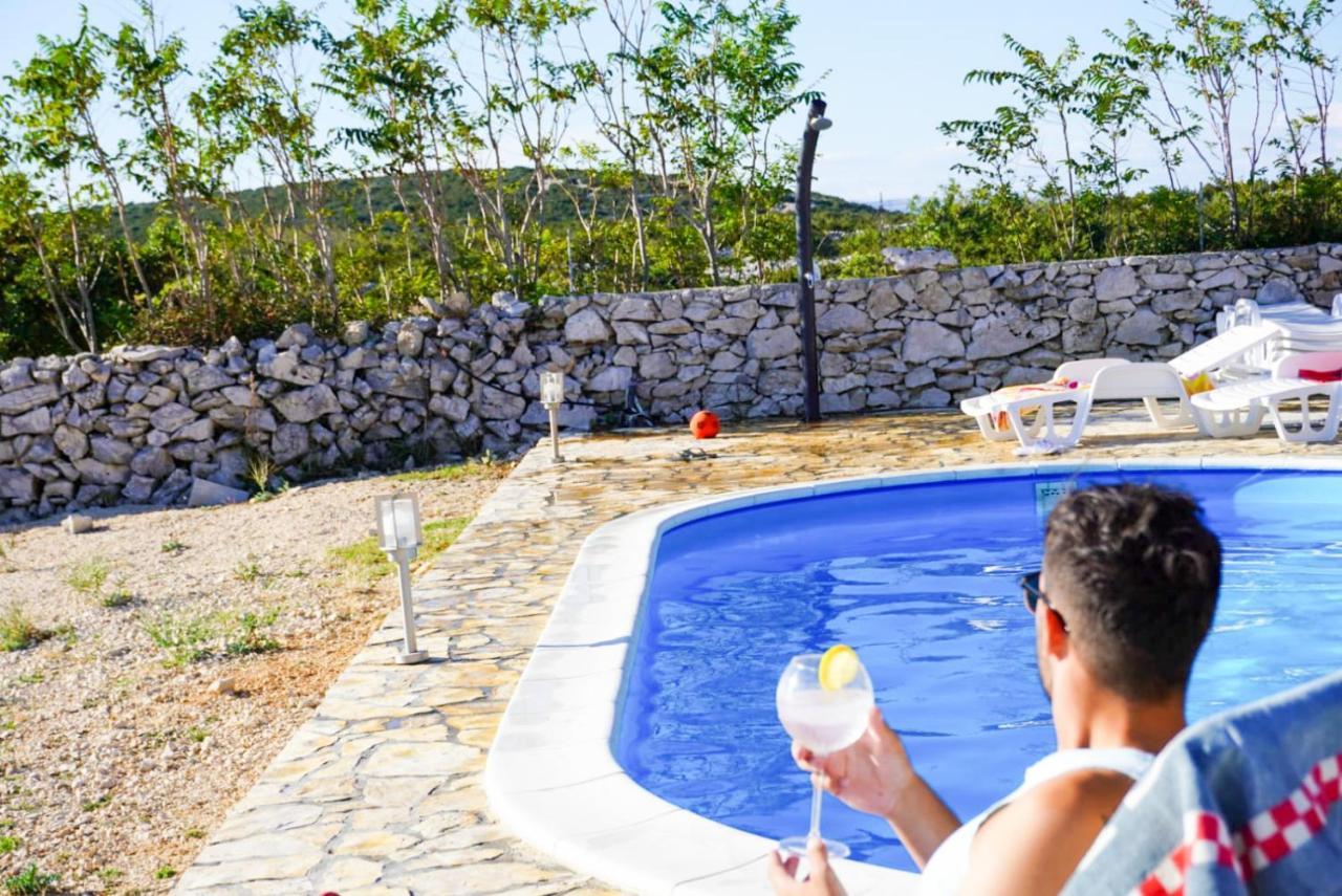 Beautiful Secluded Area Near Novalja Vacation House With Pool And Sea View Villa Lara المظهر الخارجي الصورة